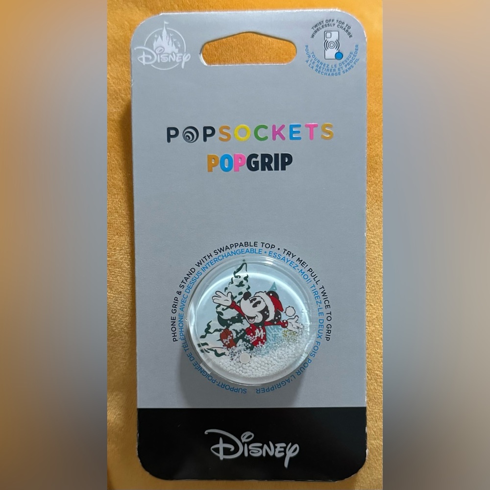 NWT DISNEY Popsocket Popgrip winter Mickey Mouse